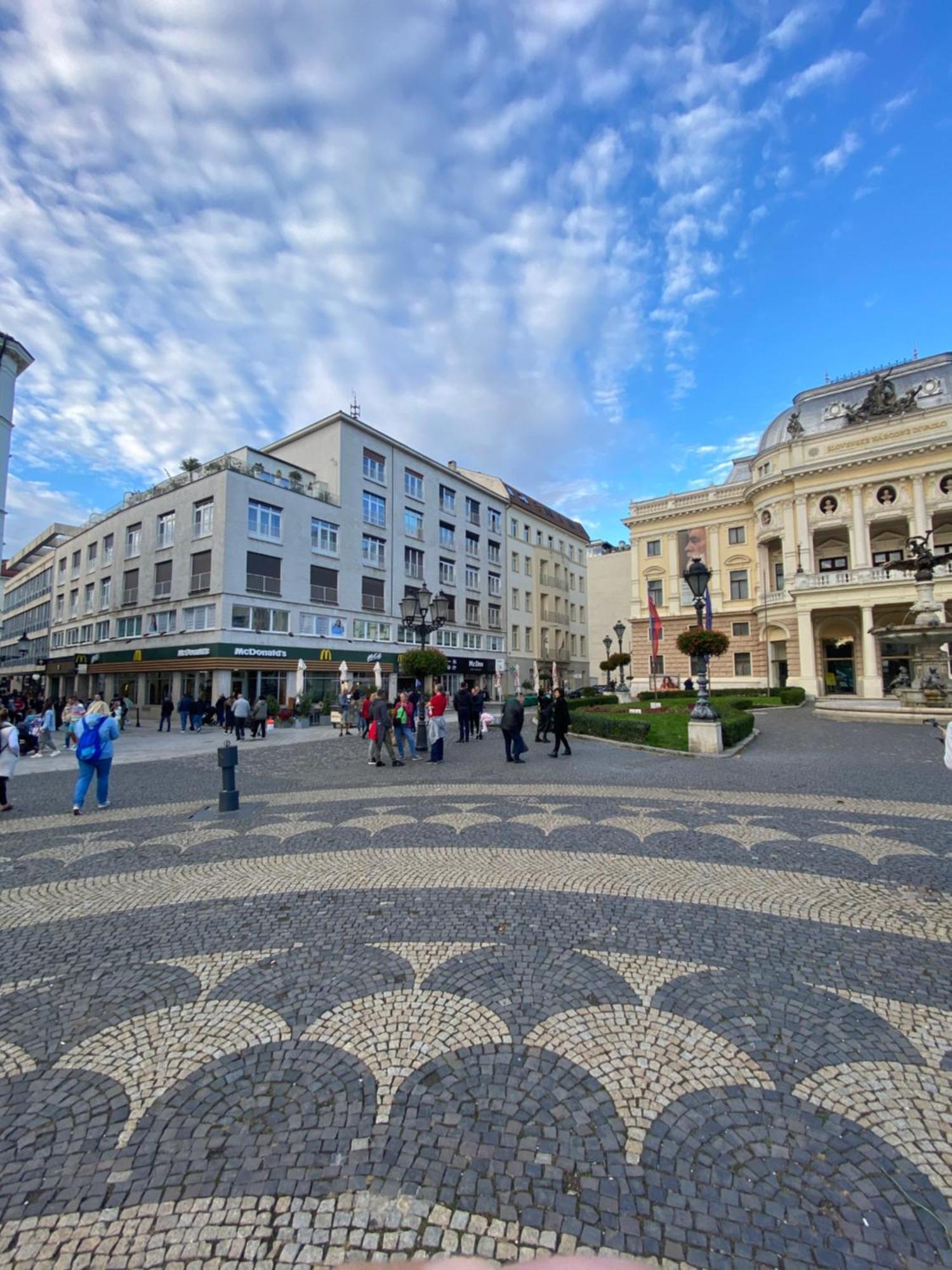 Modern Apartment In Historic City Center Old Town Pressburg Exterior foto